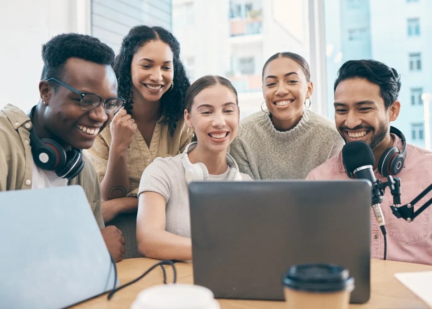 Apprenants suivant une formation Facilearn